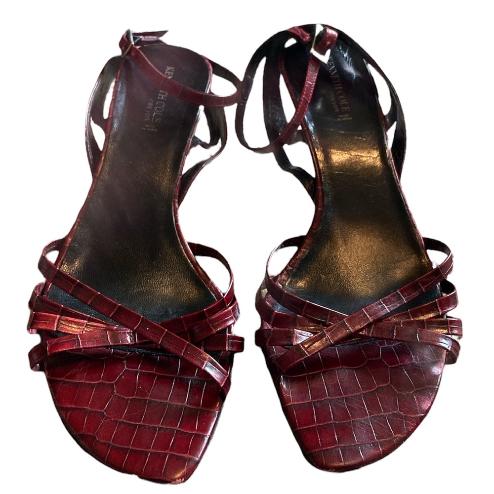 Kenneth Cole New York croc embossed heels size 9